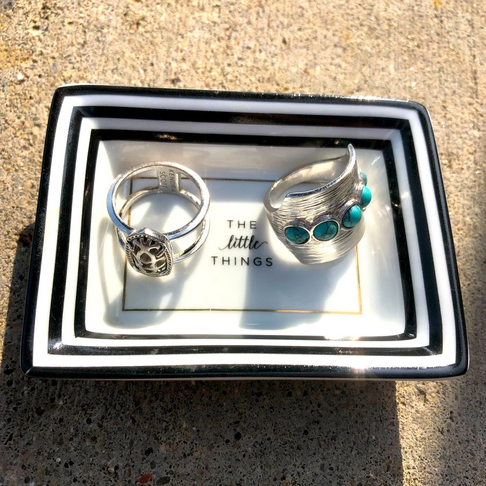 Kendra Scott Ring + free 2nd ring & tray :)